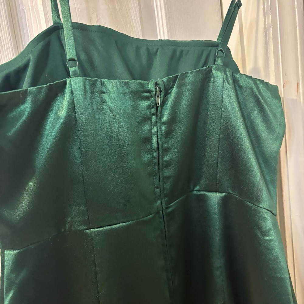 Speechless Y2K Hunter Green Coquette Satin Mini Babydoll Sleeveless Dress Z 13 - Picture 8 of 16